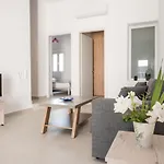 Spilia & Mykonos Agrari (Mykonos)