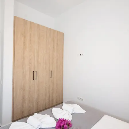 Spilia & Mykonos *