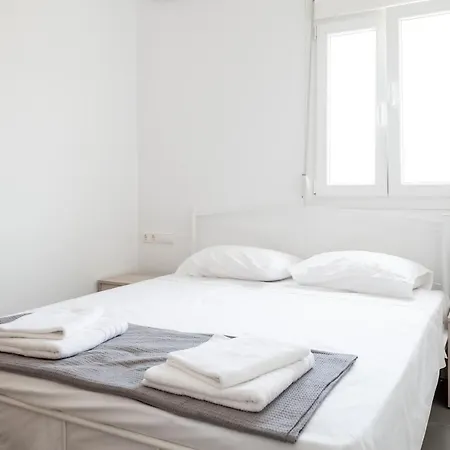 Spilia & Mykonos
