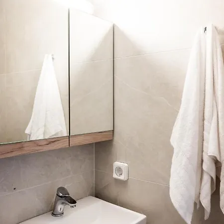 Spilia & Mykonos 애그라리