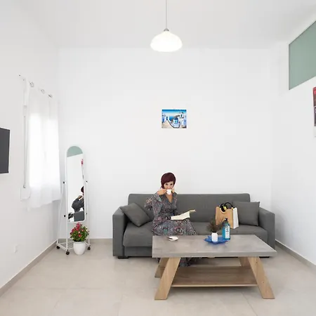 Spilia & Mykonos 아파트호텔