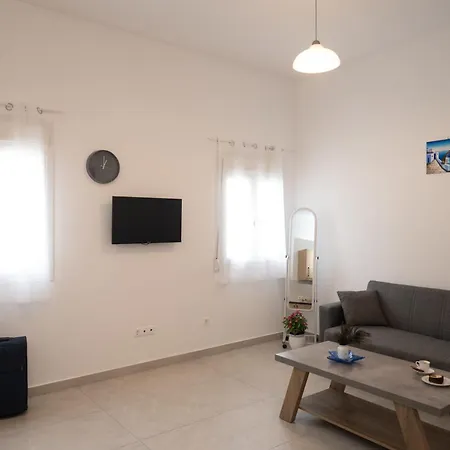 Spilia & Mykonos *