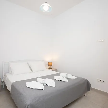 Spilia & Mykonos Lägenhetshotell Agrari (Mykonos)